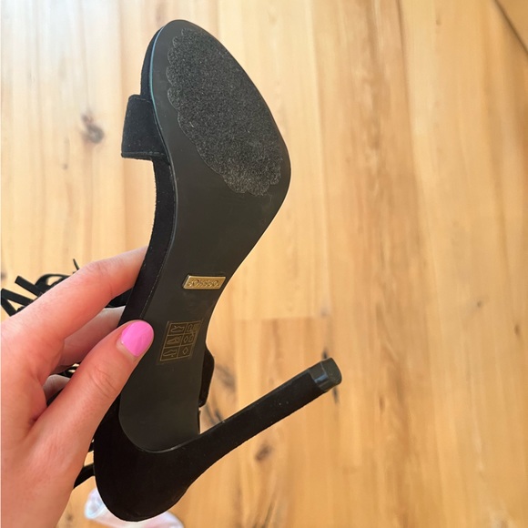 NWOT Suede Fringe 4.5in Heels - Picture 7 of 10
